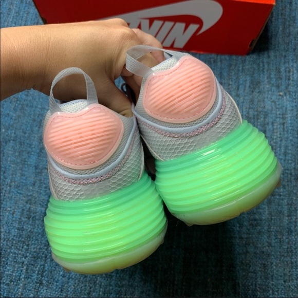 Nike Air max 2090 SE GS Sneakers Pure Platinum Arctic Punch - Picture 4 of 9